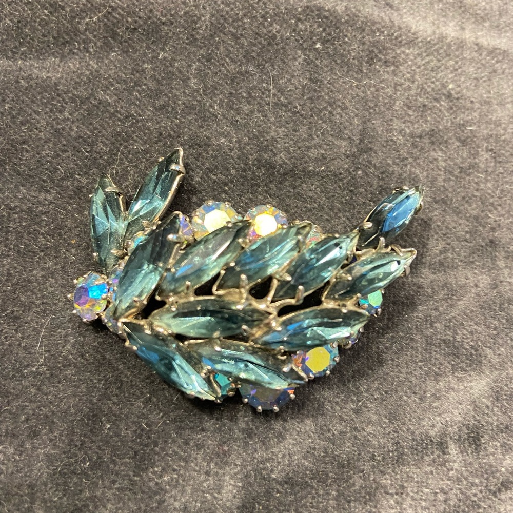Sherman Style Crystal Brooch